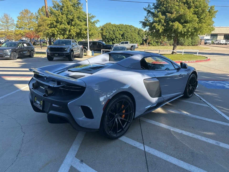 2016 McLaren 675LT Spider - Image 4 of 7