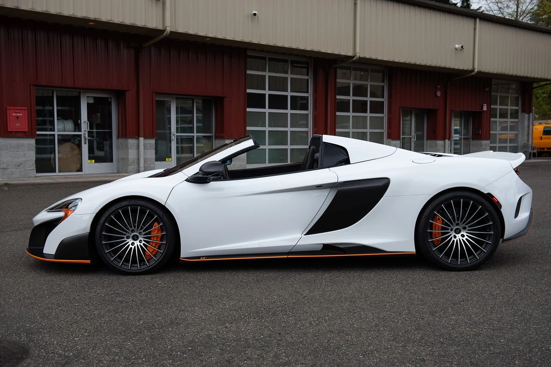 2016 McLaren 675LT Spider - Image 3 of 10