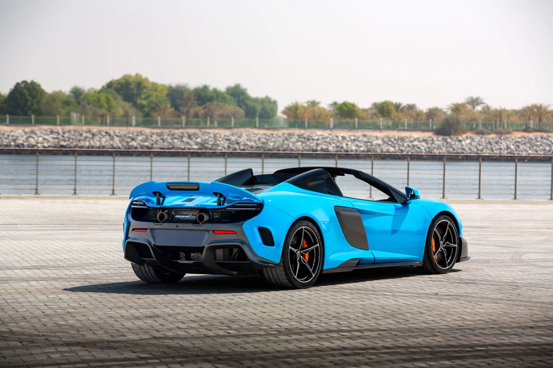 2016 McLaren 675LT Spider - Image 7 of 31