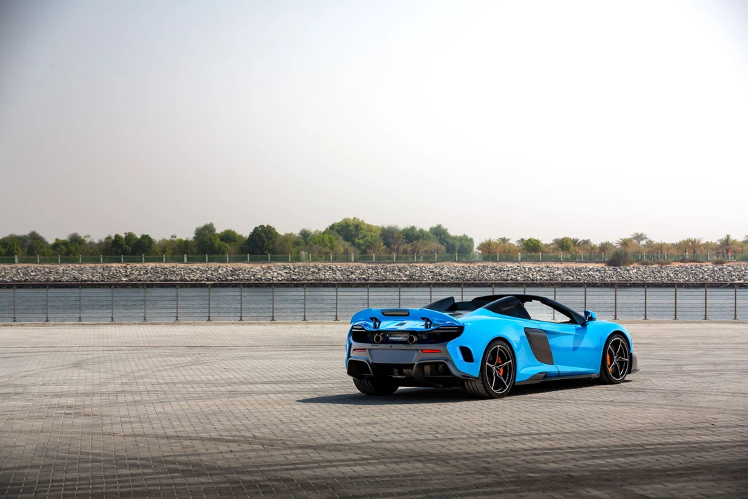 2016 McLaren 675LT Spider - Image 6 of 31