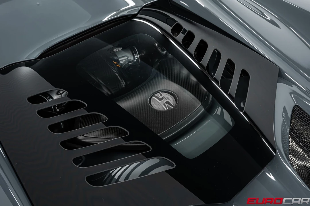 2016 McLaren 675LT Spider - Image 24 of 31