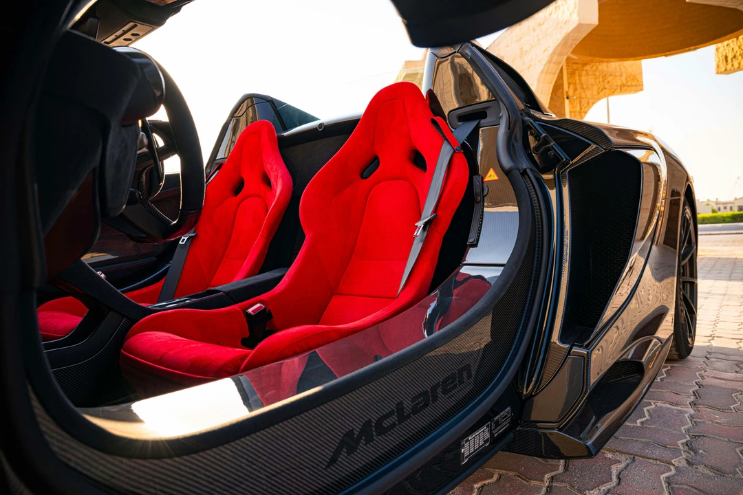 2016 McLaren 675LT Spider - Image 5 of 21