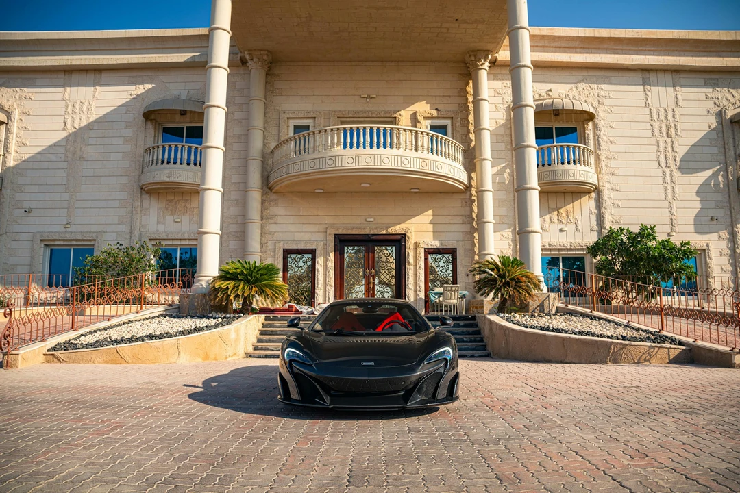2016 McLaren 675LT Spider - Image 17 of 21