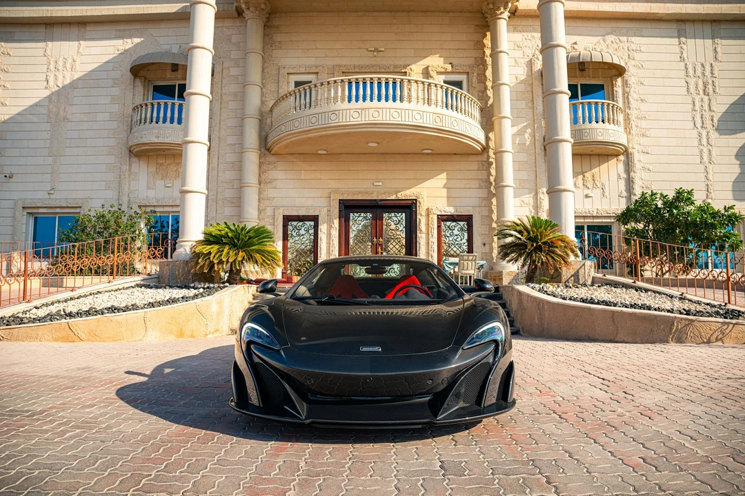 2016 McLaren 675LT Spider - Image 10 of 21