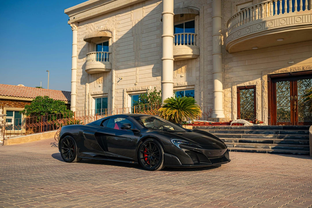 2016 McLaren 675LT Spider - Image 3 of 21