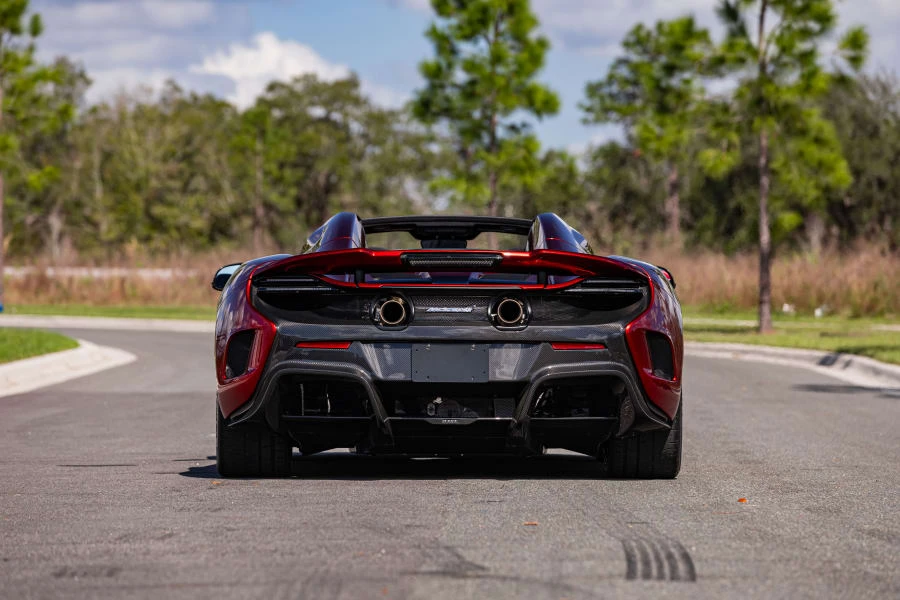 2016 McLaren 675LT Spider - Image 5 of 31