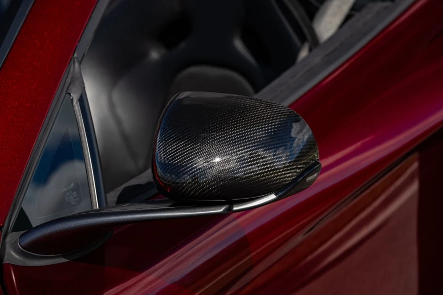 2016 McLaren 675LT Spider - Image 8 of 31