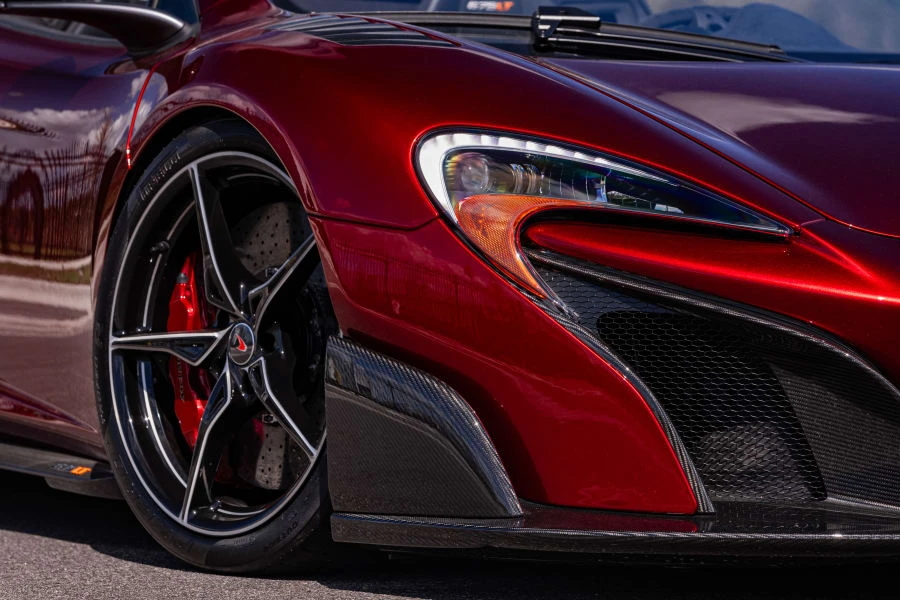 2016 McLaren 675LT Spider - Image 31 of 31