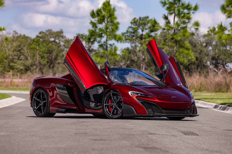 2016 McLaren 675LT Spider - Image 6 of 31