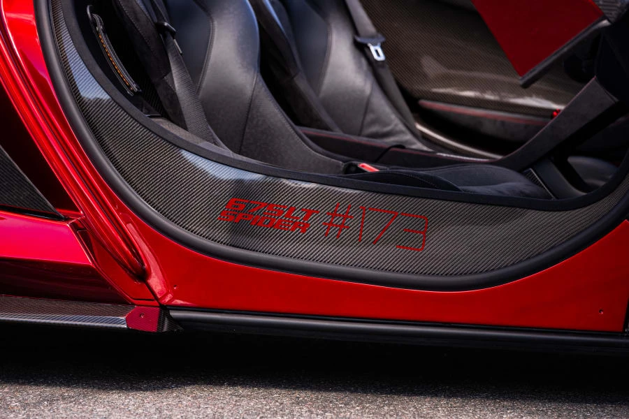 2016 McLaren 675LT Spider - Image 20 of 31