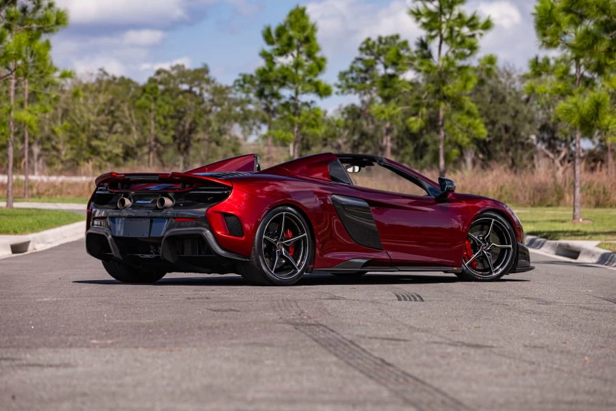 2016 McLaren 675LT Spider - Image 3 of 31