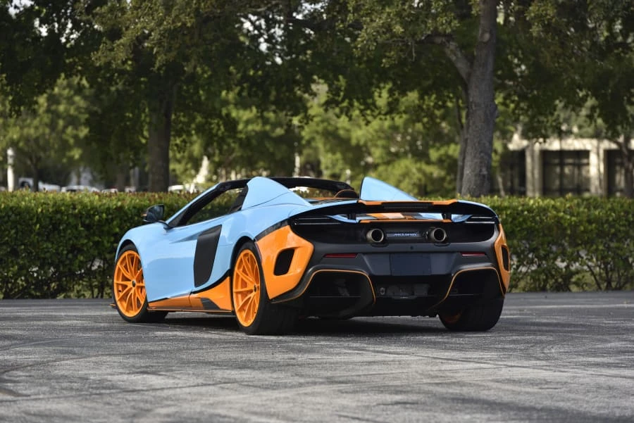2016 McLaren 675LT Spider - Image 18 of 31