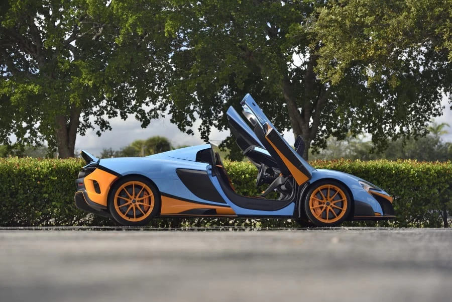 2016 McLaren 675LT Spider - Image 20 of 31
