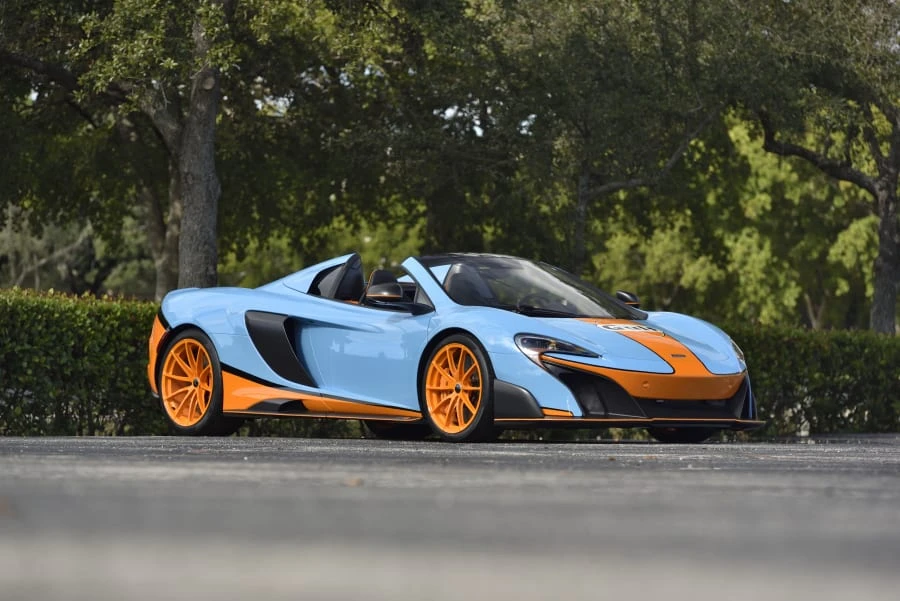 2016 McLaren 675LT Spider - Image 14 of 31