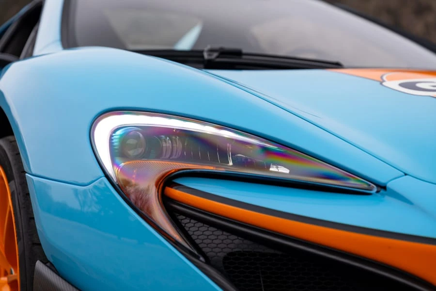 2016 McLaren 675LT Spider - Image 24 of 31
