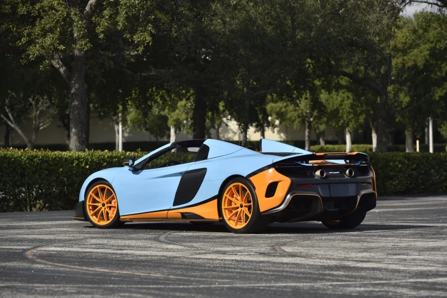 2016 McLaren 675LT Spider - Image 22 of 31