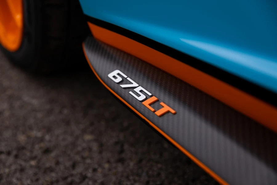 2016 McLaren 675LT Spider - Image 22 of 31
