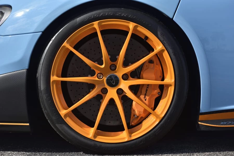 2016 McLaren 675LT Spider - Image 15 of 31