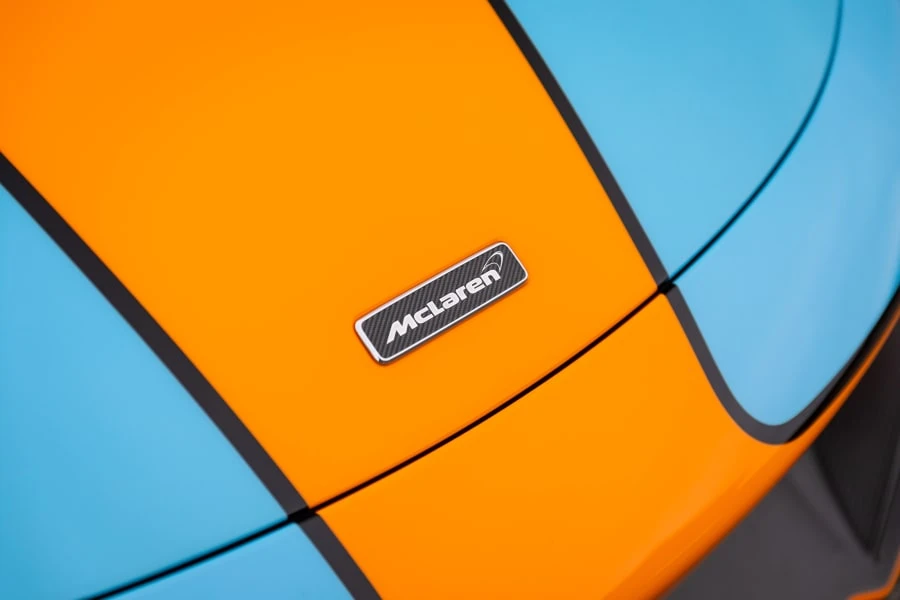 2016 McLaren 675LT Spider - Image 18 of 31