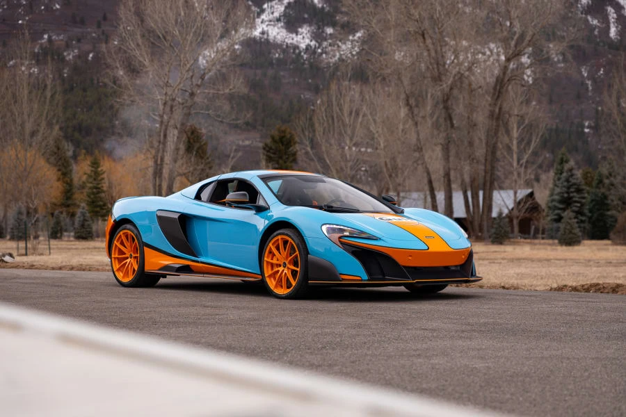 2016 McLaren 675LT Spider - Image 14 of 31