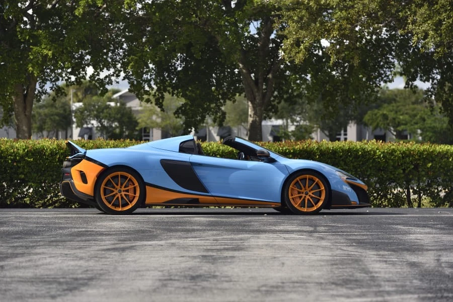 2016 McLaren 675LT Spider - Image 21 of 31