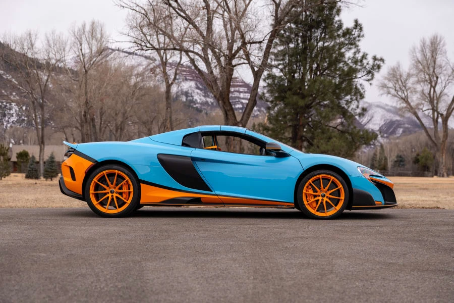 2016 McLaren 675LT Spider - Image 13 of 31