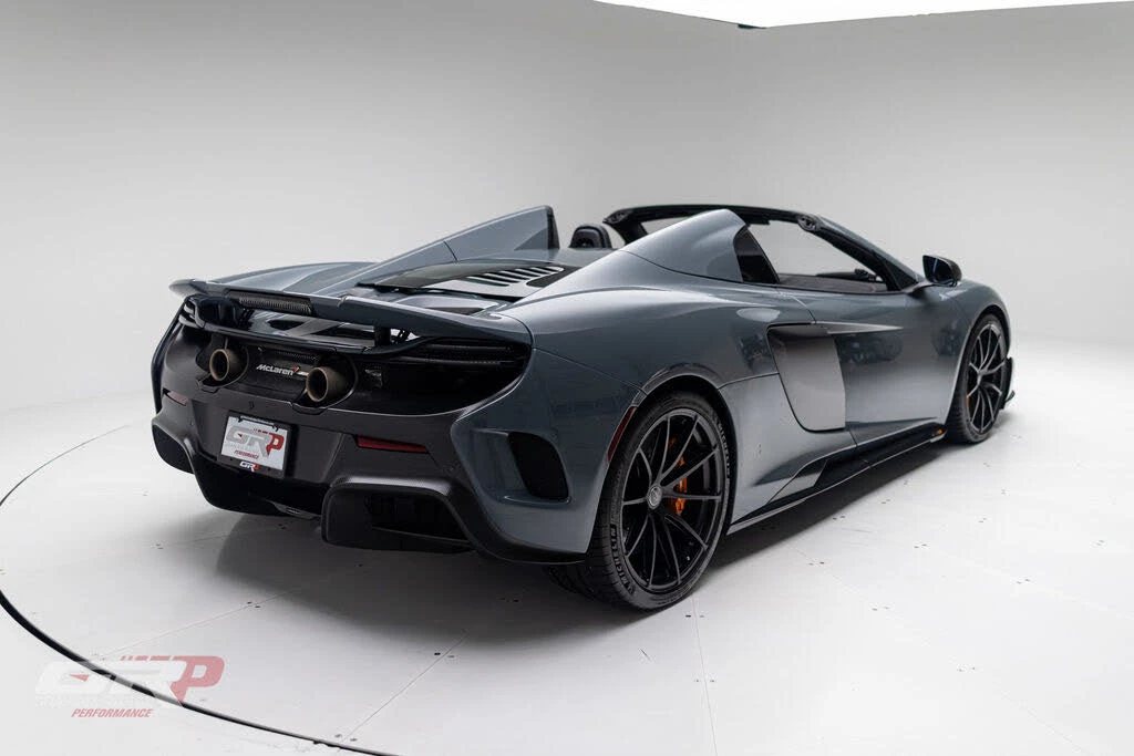 2016 McLaren 675LT Spider - Image 3 of 6