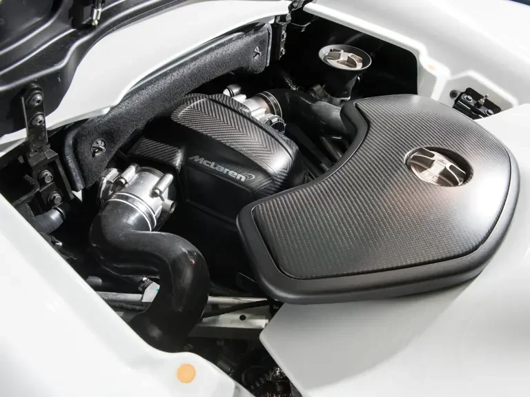2016 McLaren 675LT Spider - Image 4 of 30
