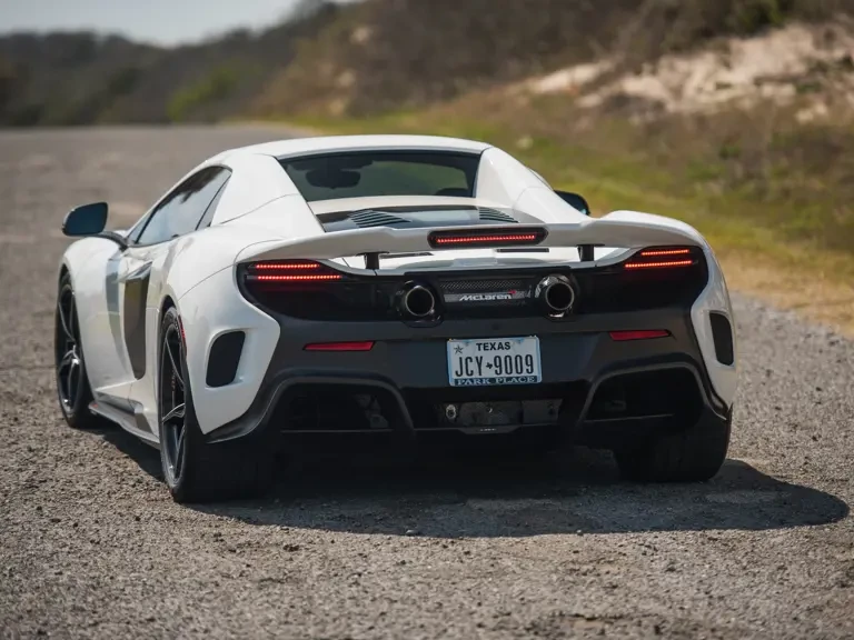 2016 McLaren 675LT Spider - Image 8 of 30