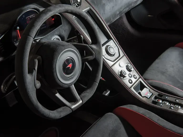2016 McLaren 675LT Spider - Image 22 of 30