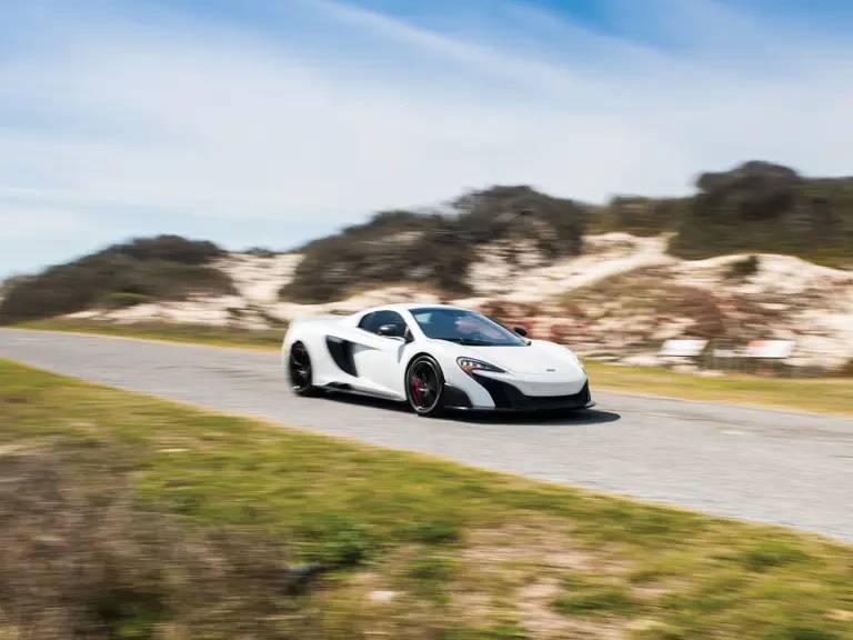 2016 McLaren 675LT Spider - Image 28 of 30