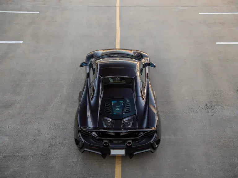 2016 McLaren 675LT Spider - Image 19 of 31