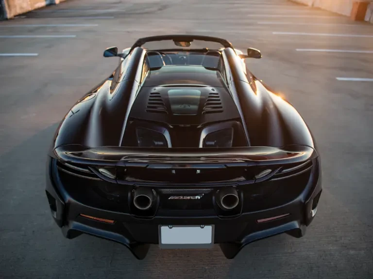2016 McLaren 675LT Spider - Image 31 of 31