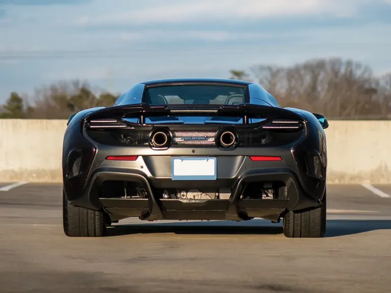 2016 McLaren 675LT Spider - Image 10 of 31
