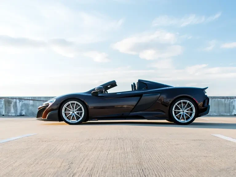 2016 McLaren 675LT Spider - Image 6 of 31