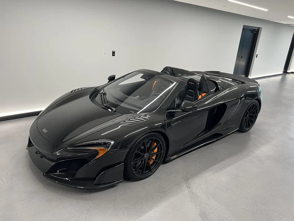 2016 McLaren 675LT Spider - Image 5 of 30