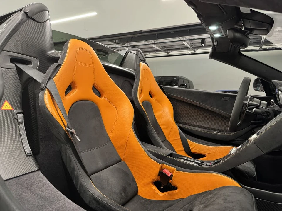 2016 McLaren 675LT Spider - Image 19 of 19