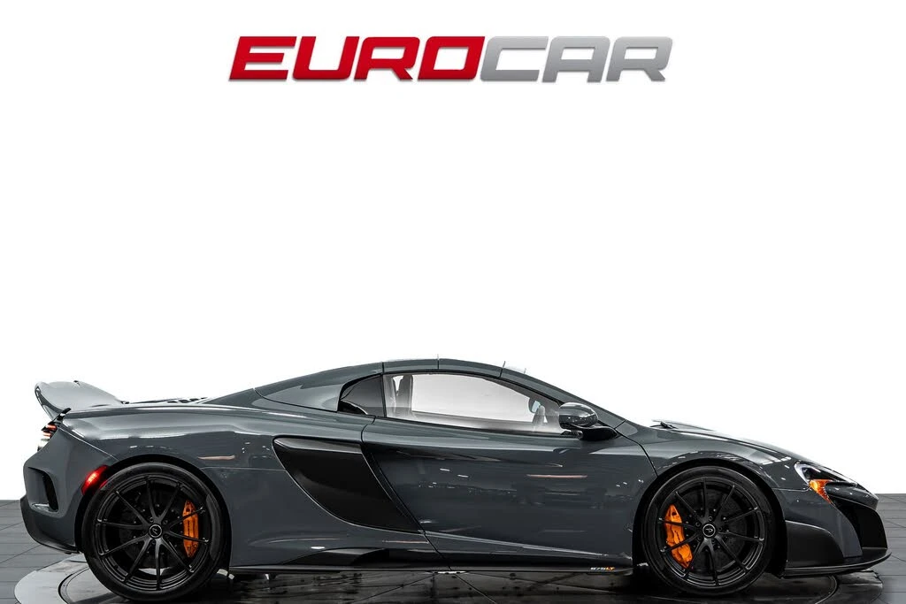 2016 McLaren 675LT Spider - Image 8 of 31