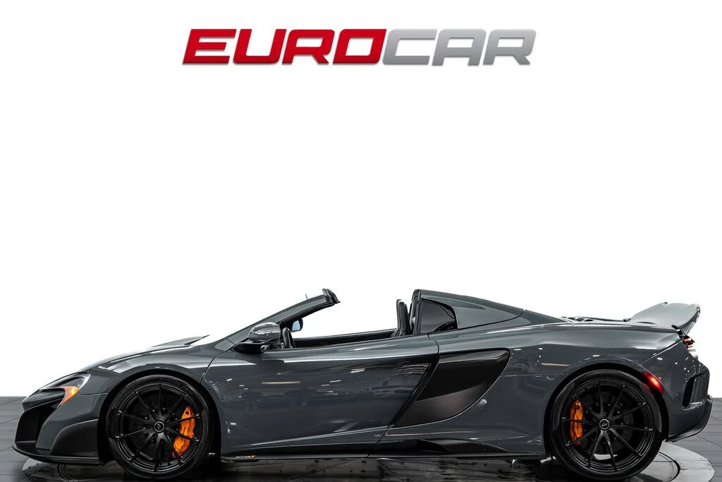 2016 McLaren 675LT Spider - Image 2 of 31