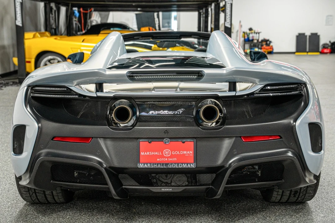2016 McLaren 675LT Spider - Image 7 of 21