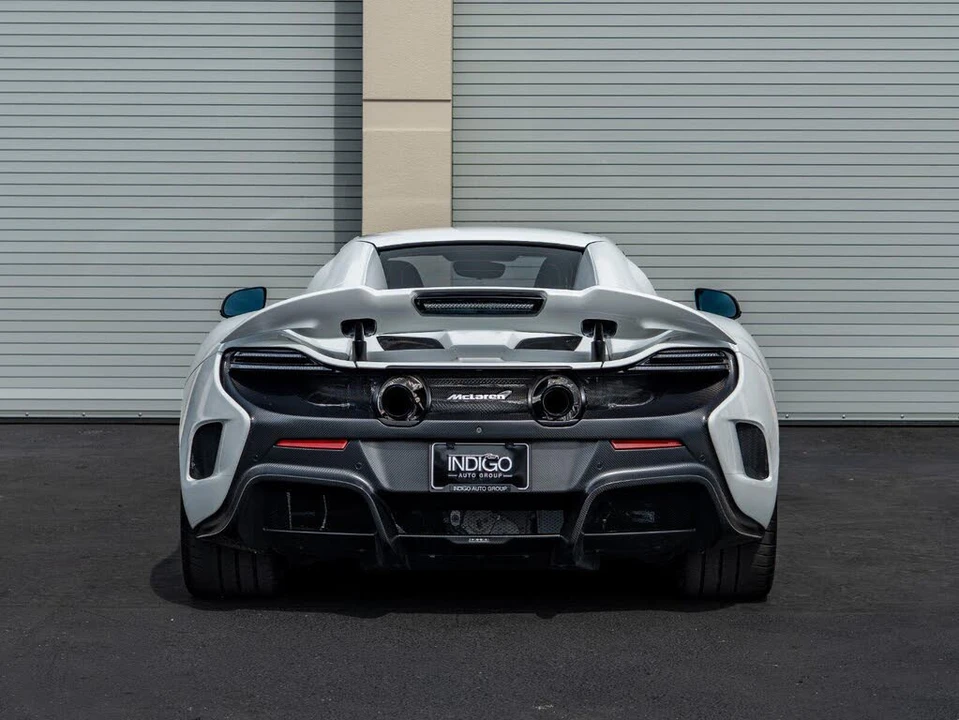 2016 McLaren 675LT Spider - Image 8 of 27