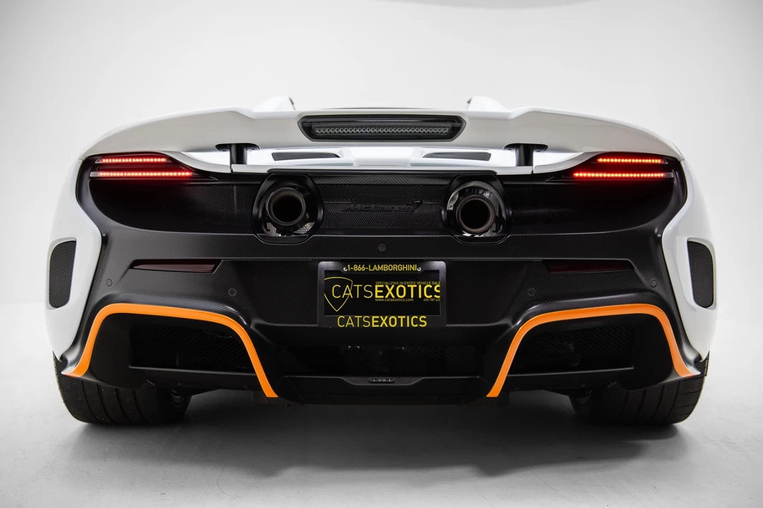 2016 McLaren 675LT Spider - Image 18 of 21