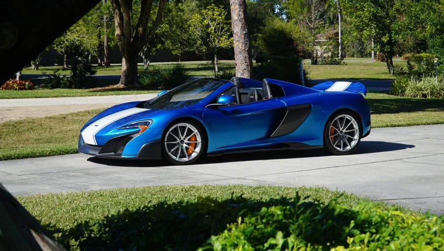 2016 McLaren 675LT Spider - Image 21 of 31