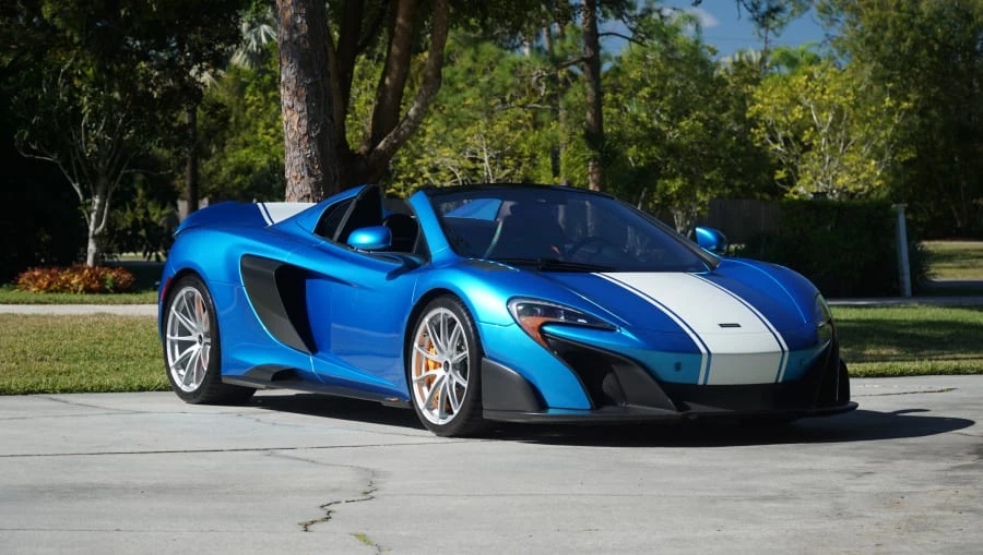 2016 McLaren 675LT Spider - Image 8 of 31