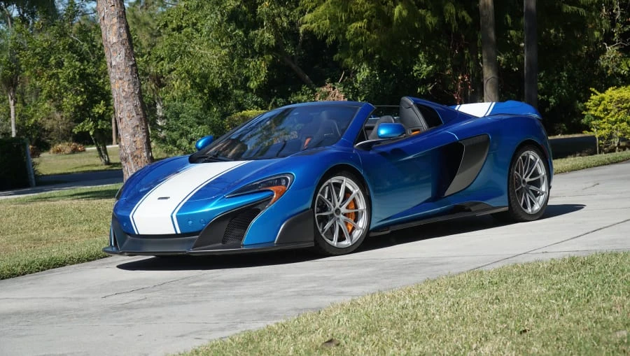 2016 McLaren 675LT Spider - Image 17 of 31