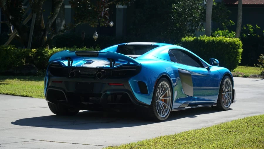 2016 McLaren 675LT Spider - Image 14 of 31