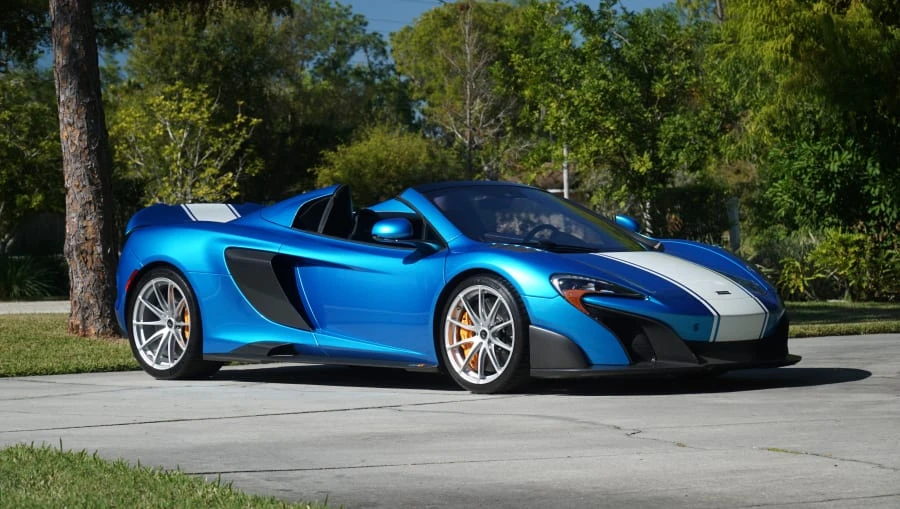 2016 McLaren 675LT Spider - Image 7 of 31