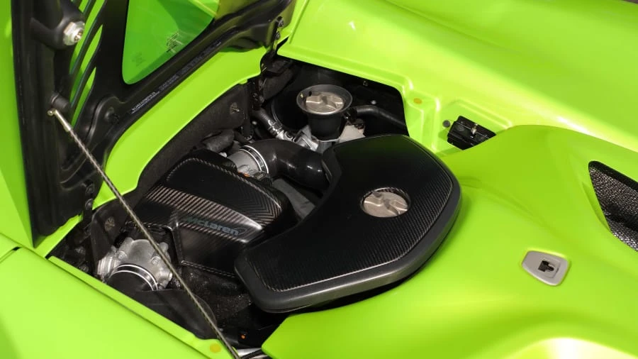 2016 McLaren 675LT Spider - Image 6 of 20
