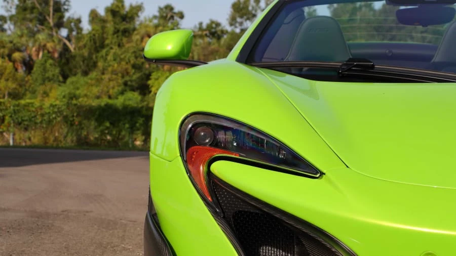 2016 McLaren 675LT Spider - Image 17 of 20
