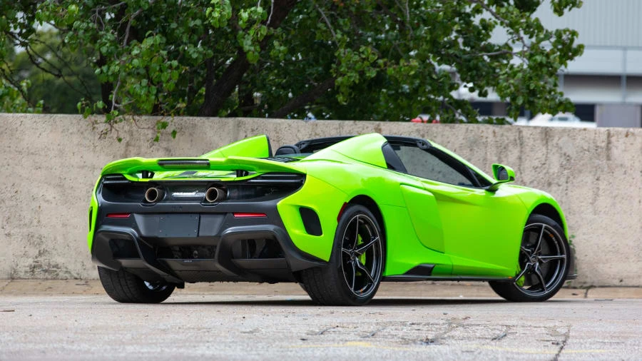 2016 McLaren 675LT Spider - Image 3 of 21